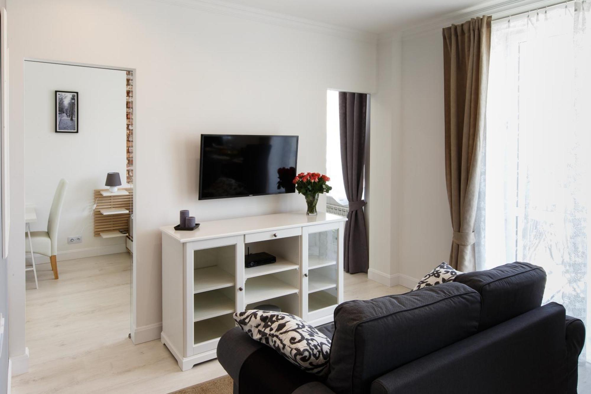 Apartamenty Sienkiewicza - Bezplatny Parking, Centrum, Park, Fv Kielce Exterior photo