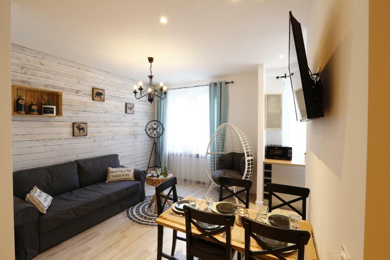 Apartamenty Sienkiewicza - Bezplatny Parking, Centrum, Park, Fv Kielce Exterior photo